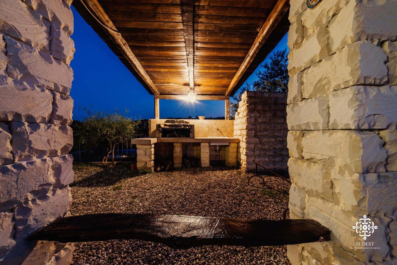Villa Clara Country Retreat Solarino Exterior foto